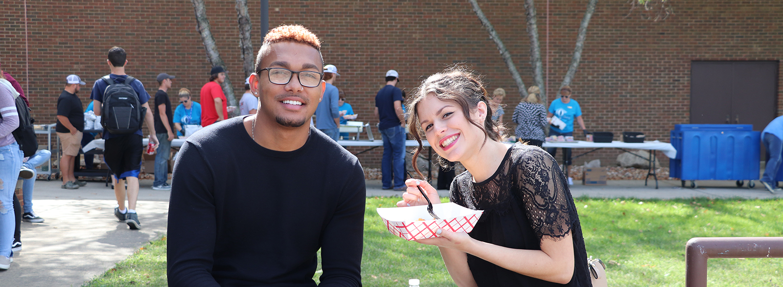 Two students enjoying the spring picnic